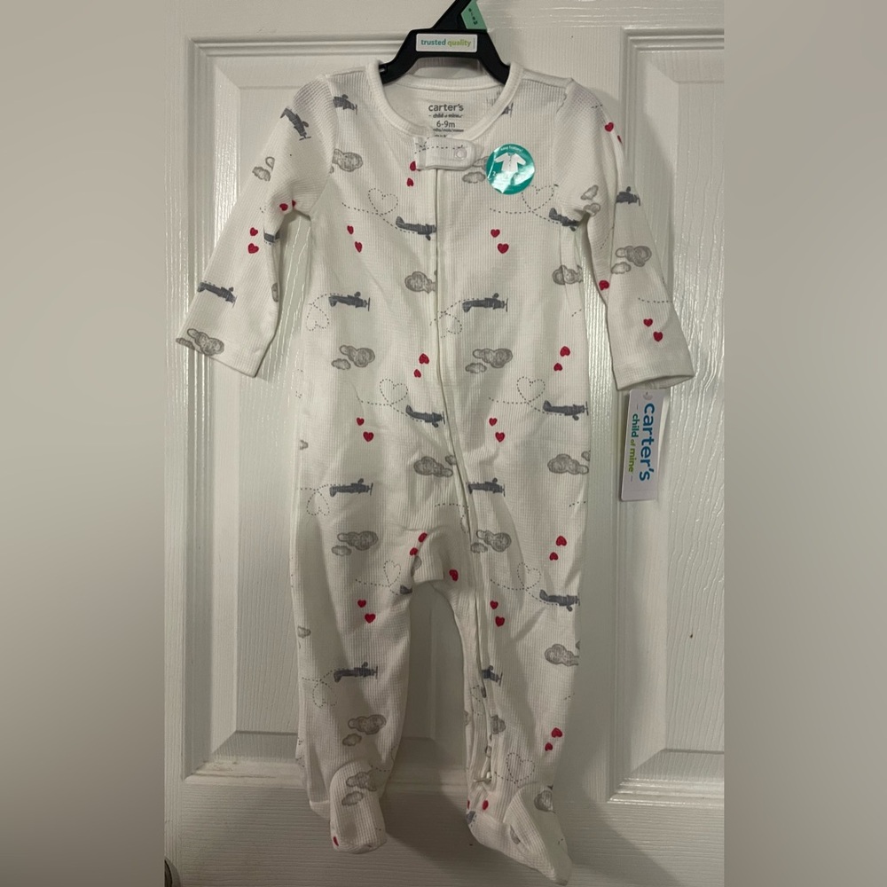 Carter's‎ White Footie with Gray and Red Accents! NWT!